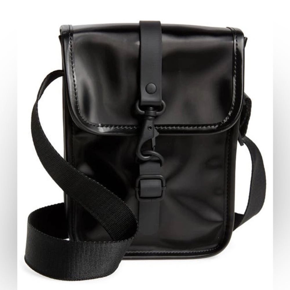 *** SOLD *** Rains | Flight Messenger Crossbody Bag